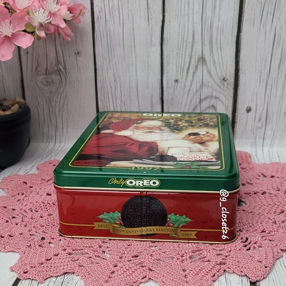 Nabisco Oreo Cookie Tin Box Canister Xmas Advertising 1997 Christmas Memories - Picture 3 of 10